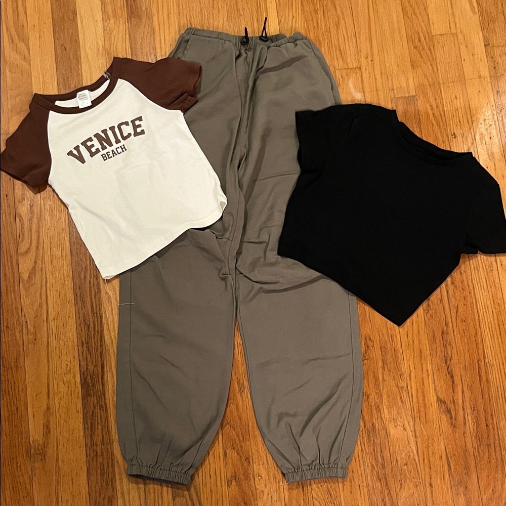 SHEIN Kids Olive Joggers